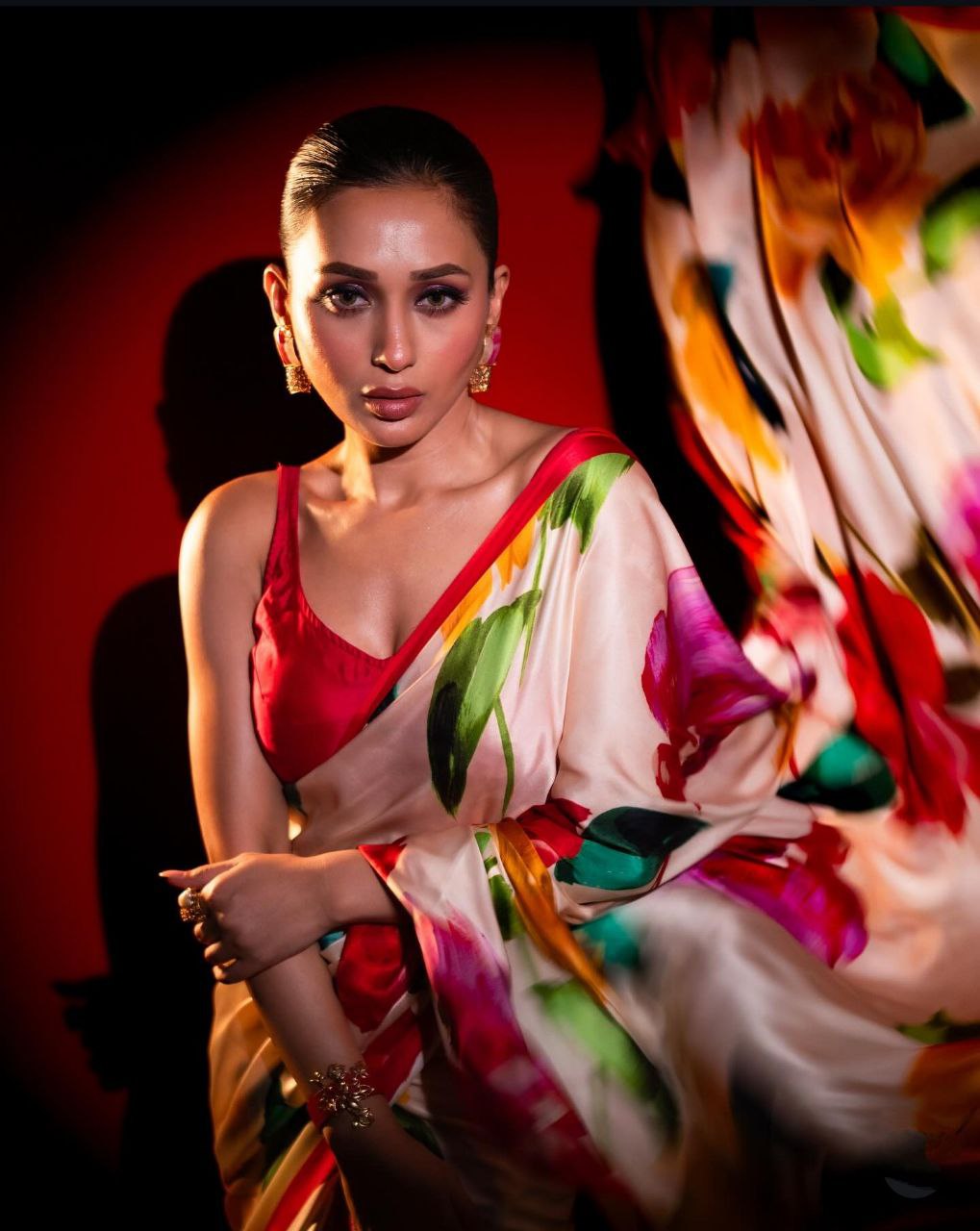 Beige Multicolor Floral Printed Saree with Red Blouse  Premium Designer Party Wear Saree for Women