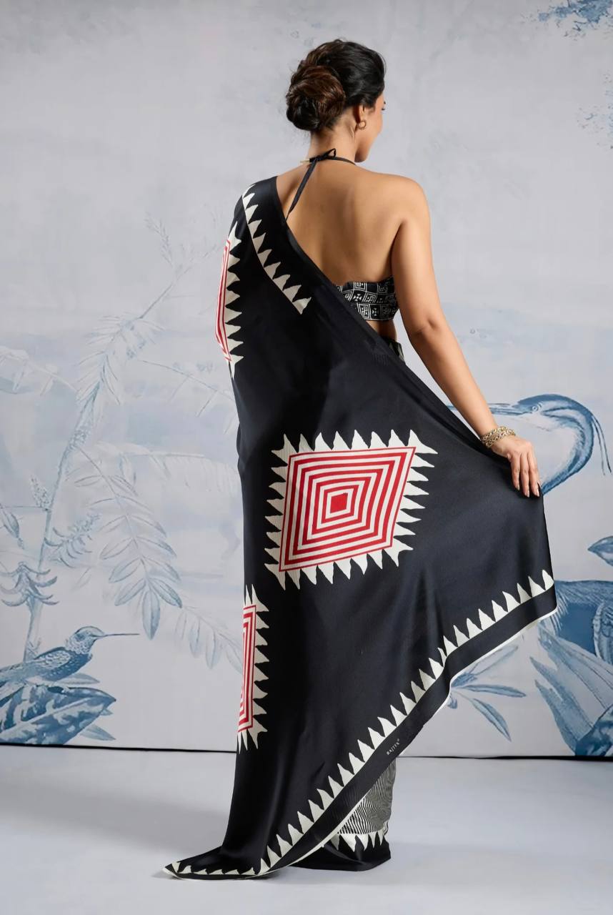 Classic Black Geometric Printed Saree with Striped Design & Designer Border – Elegant Party & Office Wear Saree