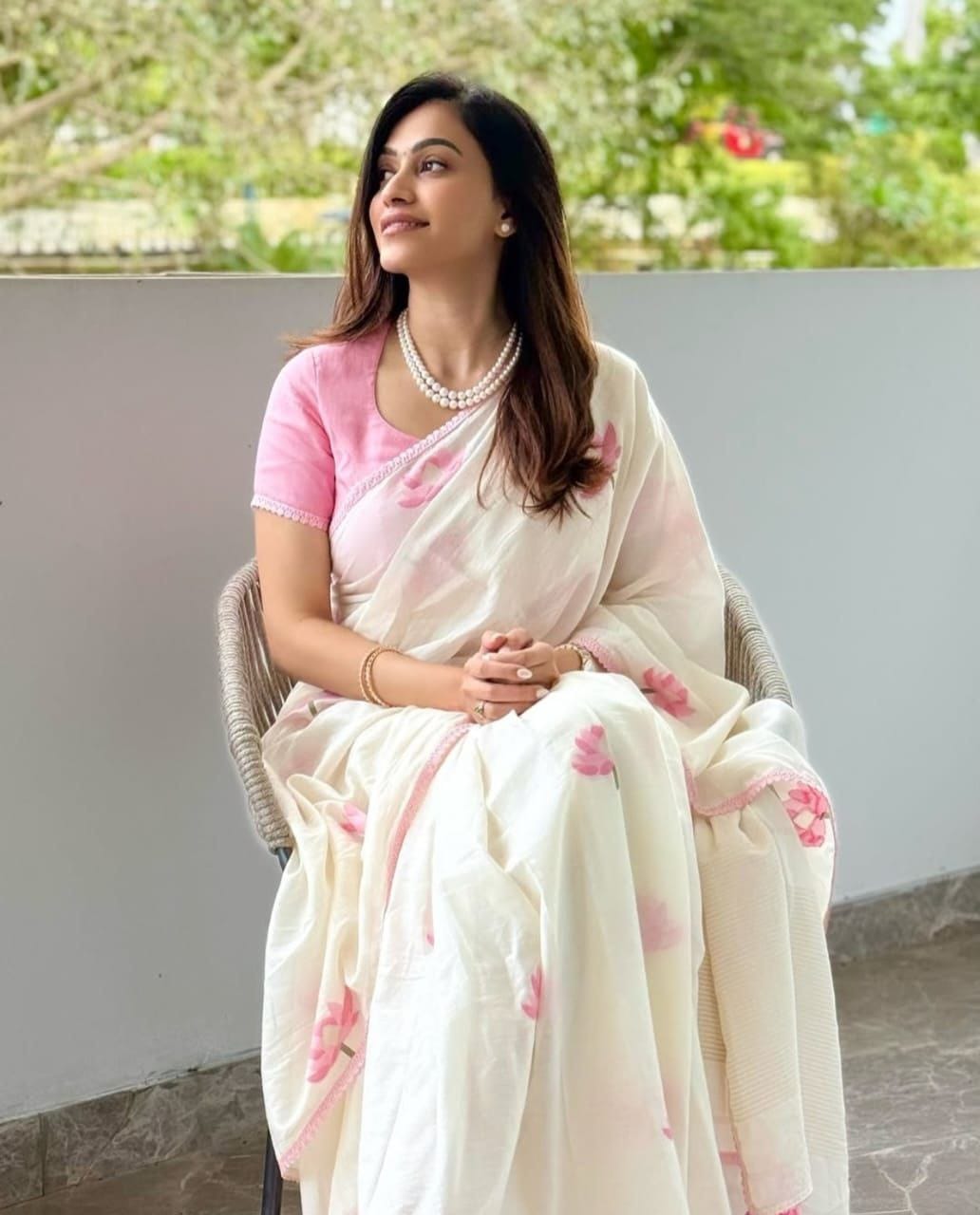 Ivory White & Blush Pink Linen Saree with Floral Design